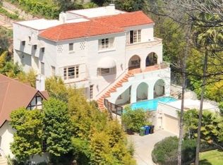 5425 Red Oak Dr, Los Angeles, CA 90068