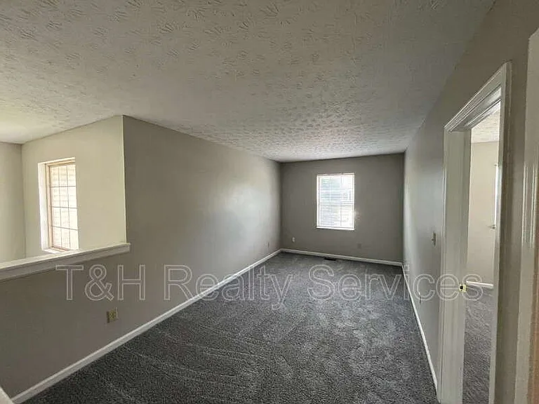 6132 Salanie Pl — Photo 11