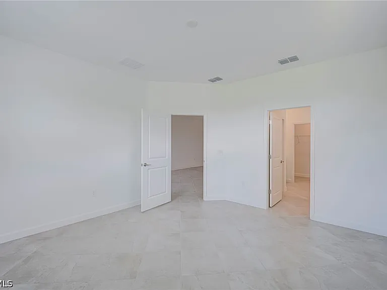 20601 Hazelnut Ct — Photo 18