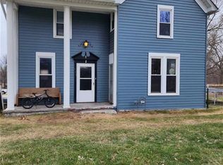 308 W Park Ave, Savannah, MO 64485