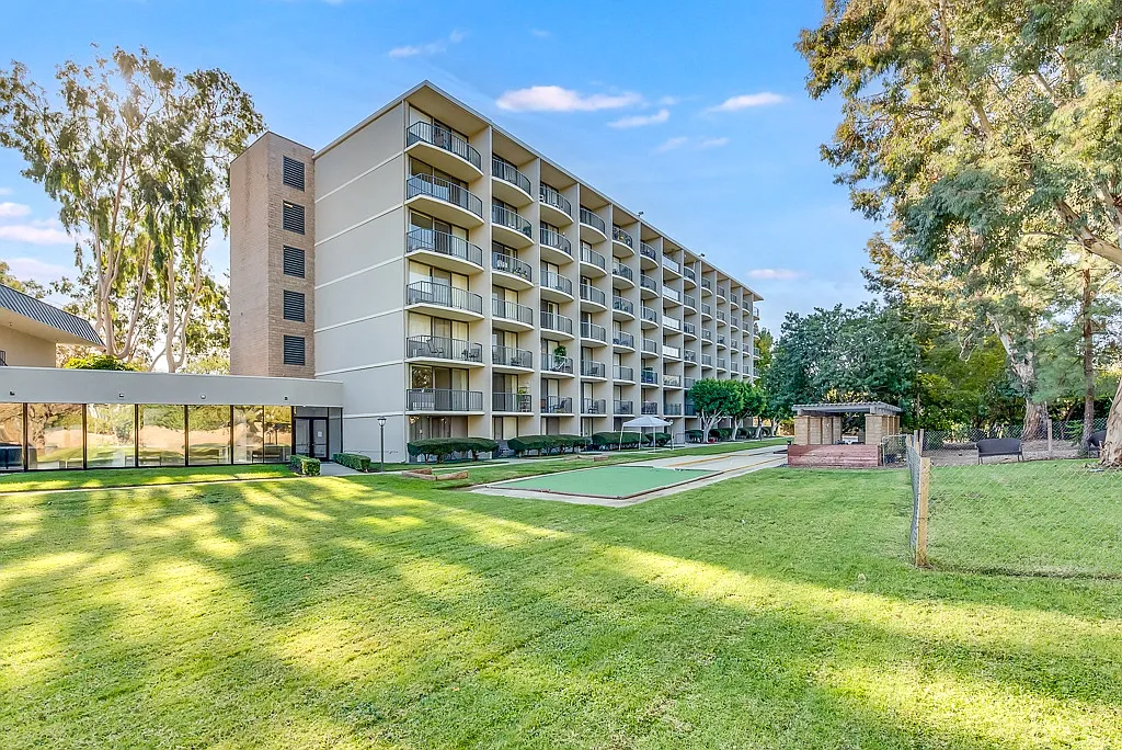 West Park Senior Living - Active Adult Living — Photo 3