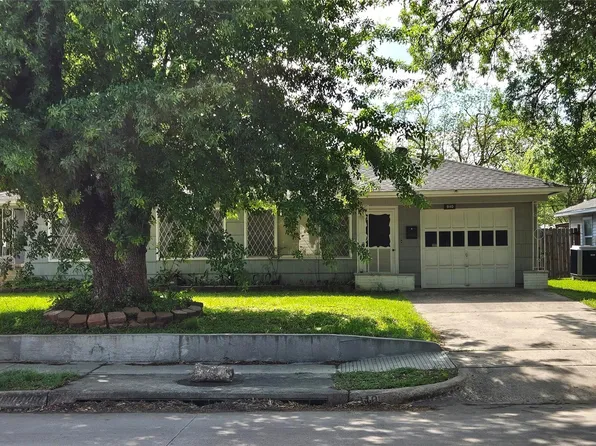 940 Coleman Ave, Pasadena, TX 77506