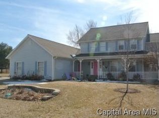 5 Carmel Ct, Jacksonville, IL 62650