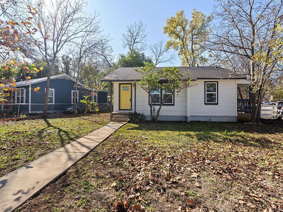 1st image of 105 Riverside Dr