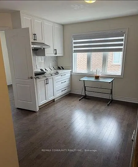 2 bed, $1,600 — Photo 3