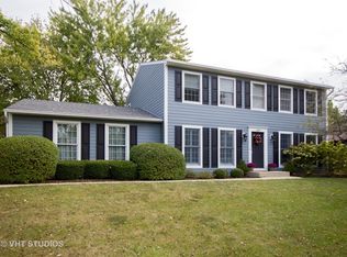 1067 Whirlaway Ave, Naperville, IL 60540