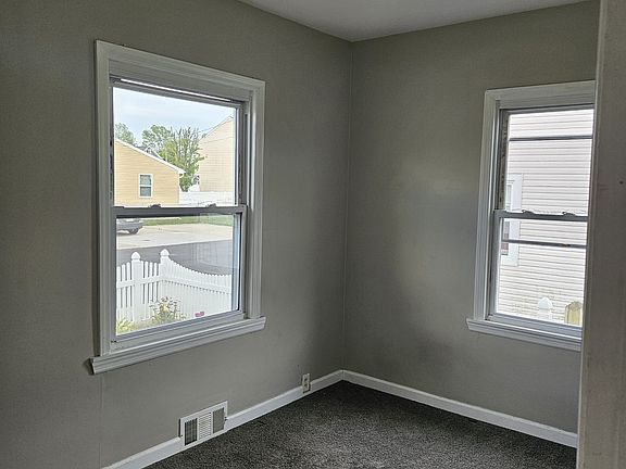 3rd image of 1 Princeton Ave