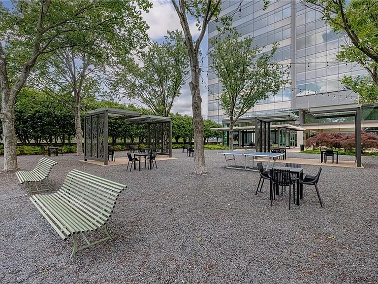 10 Perimeter Summit Blvd NE #3102 — Photo 76