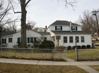 4301 Kentbury Dr, Bethesda, MD 20814