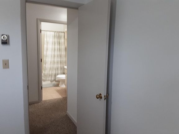 4th image of 648 Farm Road 5