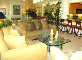 41749 Woodhaven Dr W, Palm Desert, CA 92211