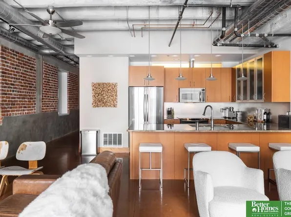 1502 Jones St APT 307, Omaha, NE 68102