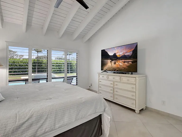 902 Foxpointe Cir — Photo 27