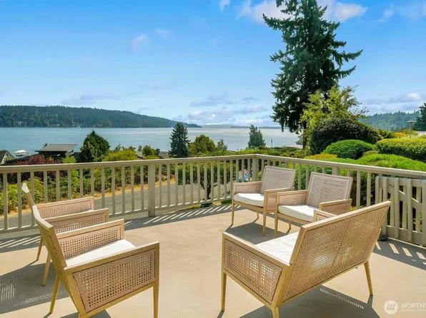 16535 41st Avenue NE, Lake Forest Park, WA 98155