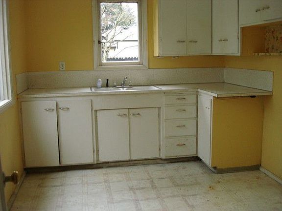 3rd image of 813 119th St S