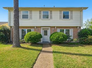 9711 Derrik Dr, Houston, TX 77080