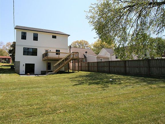 2nd image of 2417 Remington Ln