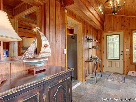 Entryway with a VIEW