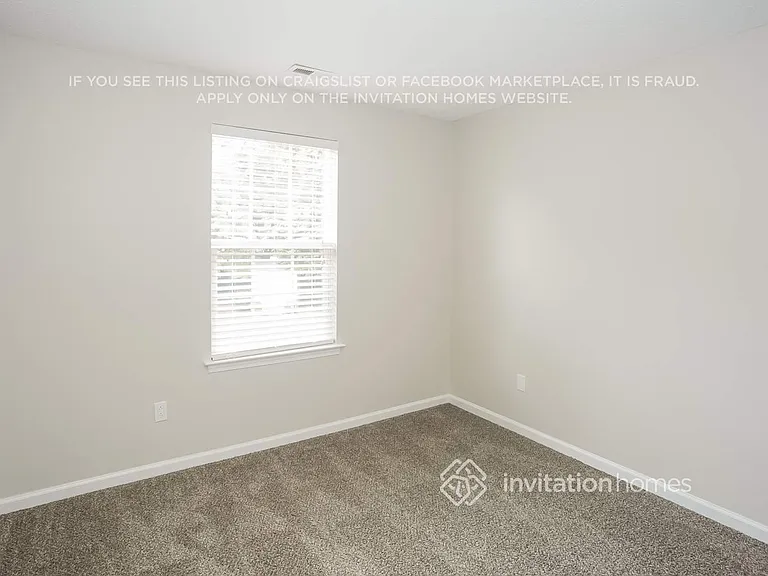 107 Misty Arbor Ln — Photo 11