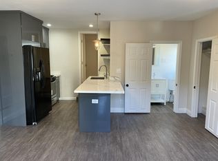 2562 Francisco Blvd, Pacifica, CA 94044