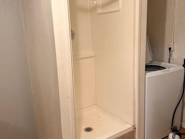 4307 Harrison St #2 — Photo 7