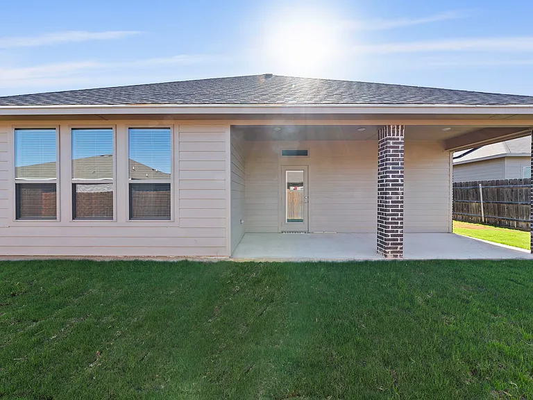 7310 Caladium Dr — Photo 29