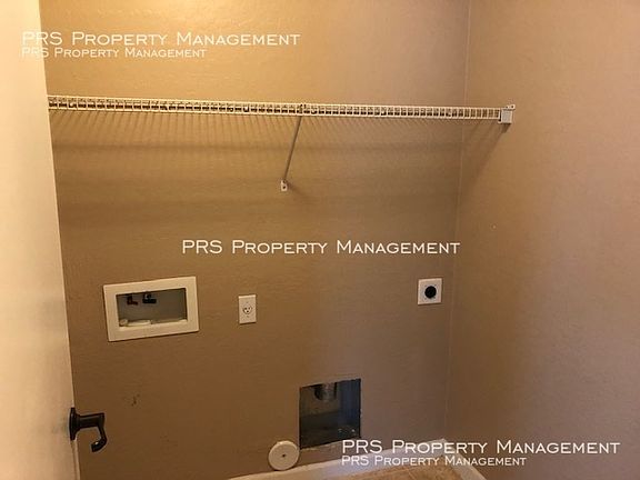 4th image of 33986 N Mercedes Dr