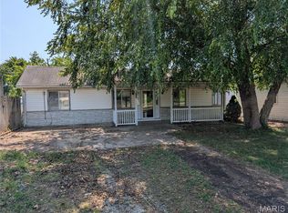 4028 Lake Dr, Granite City, IL 62040