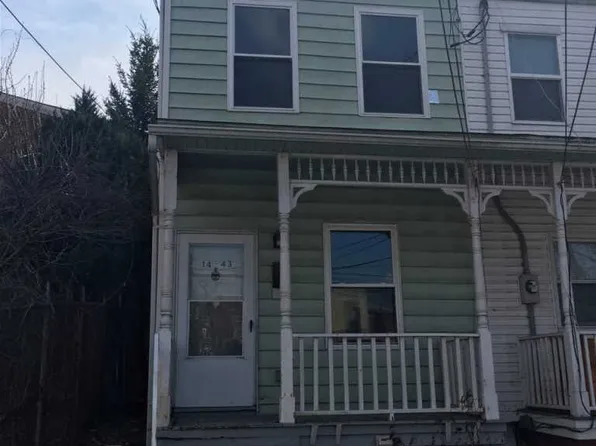 1443 Zarker St, Harrisburg, PA 17104