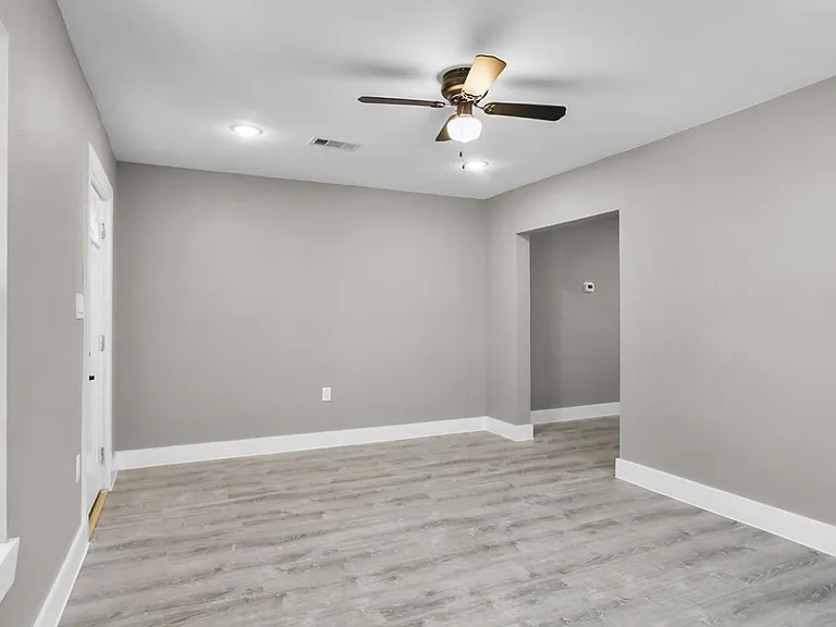 6618 Avenue N #A — Photo 11
