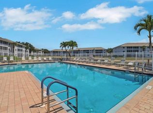 7818 Great Heron Way APT 303, Naples, FL 34104