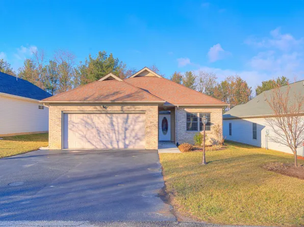 210 Windsong Ln, Christiansburg, VA 24073