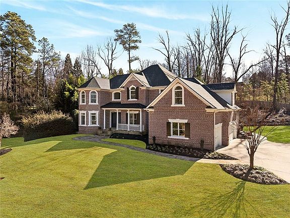 2nd image of 5759 Riverside Dr