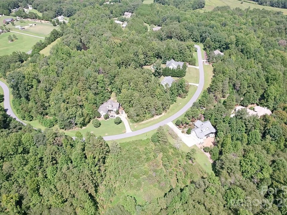 2nd image of 16 River Birch Dr