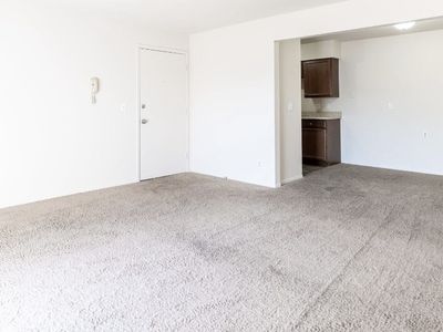 2700 W Forrest Hill Ave, Peoria, IL, 61604