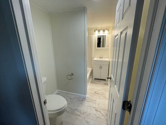 3rd image of 5135 Church St #B