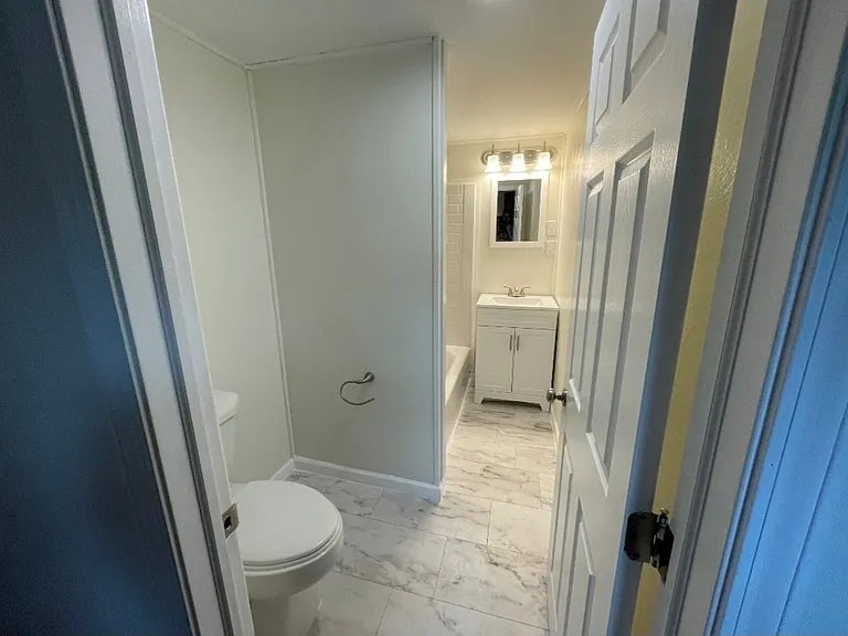5135 Church St #B — Photo 3