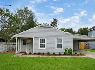 5410 Bataan Rd, Houston, TX 77033