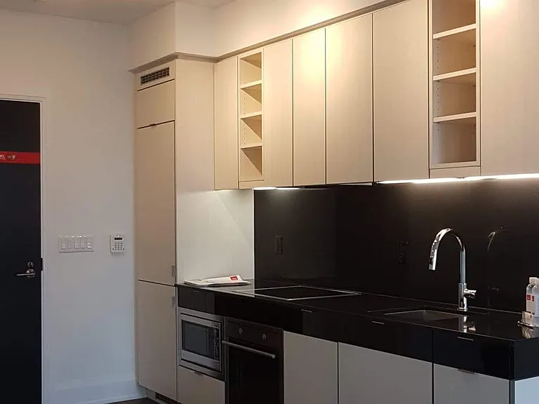 101 Erskine Ave #2201 — Photo 2