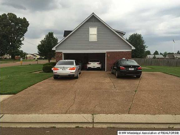 3rd image of 6378 Manchester Dr
