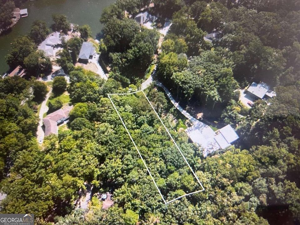 1st image of 125 Lakeshore Dr