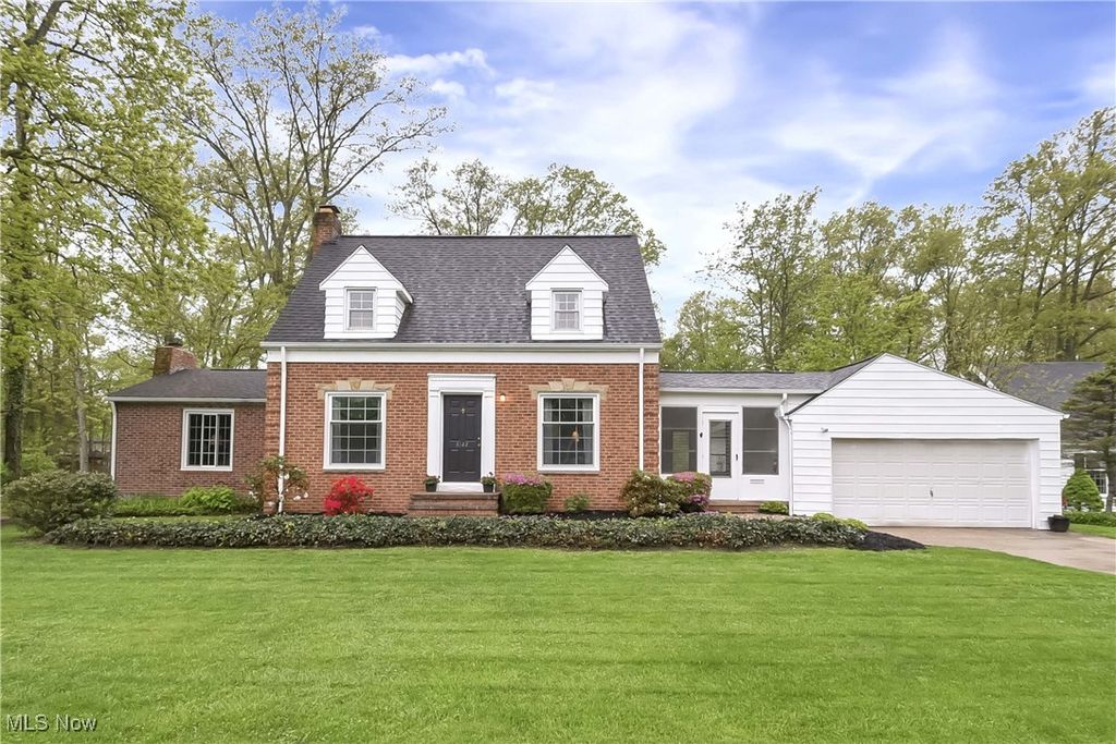 Real estate listing image