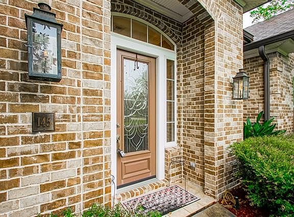 5th image of 145 Pinehurst Dr