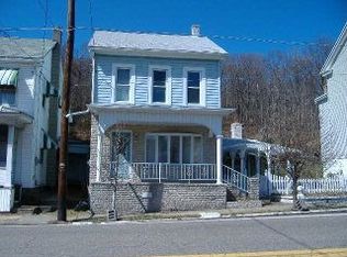 225 E Center St, Tremont, PA 17981