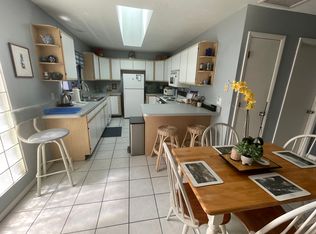 130 Avenida Veneccia #1, Sarasota, FL 34242