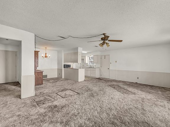 5th image of 1701 SE 12th St