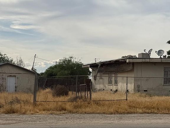 2nd image of 2419 Cottonwood Rd