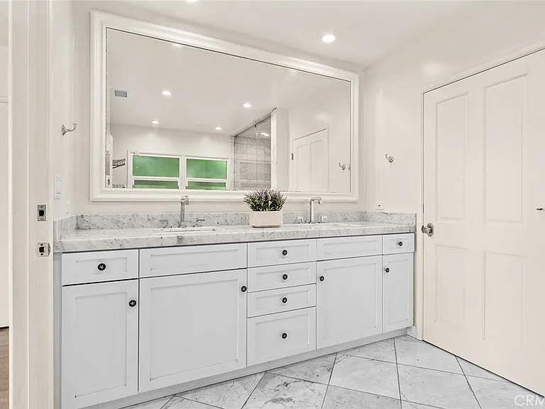 11365 Thurston Pl — Photo 14
