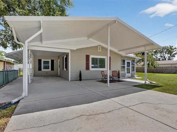 349 69th St N, Clearwater, FL 33764