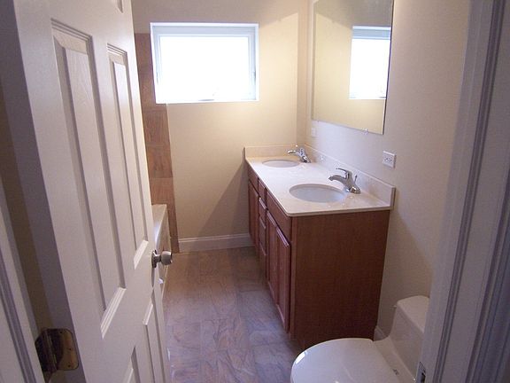 Bathroom - tub has jets